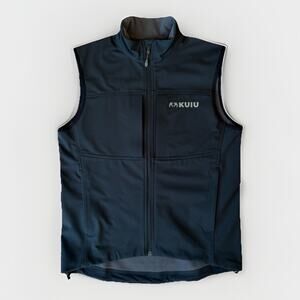 Kuiu Guide Vest Medium Black Full Zip Minimalist Hunting Utility Outerwear